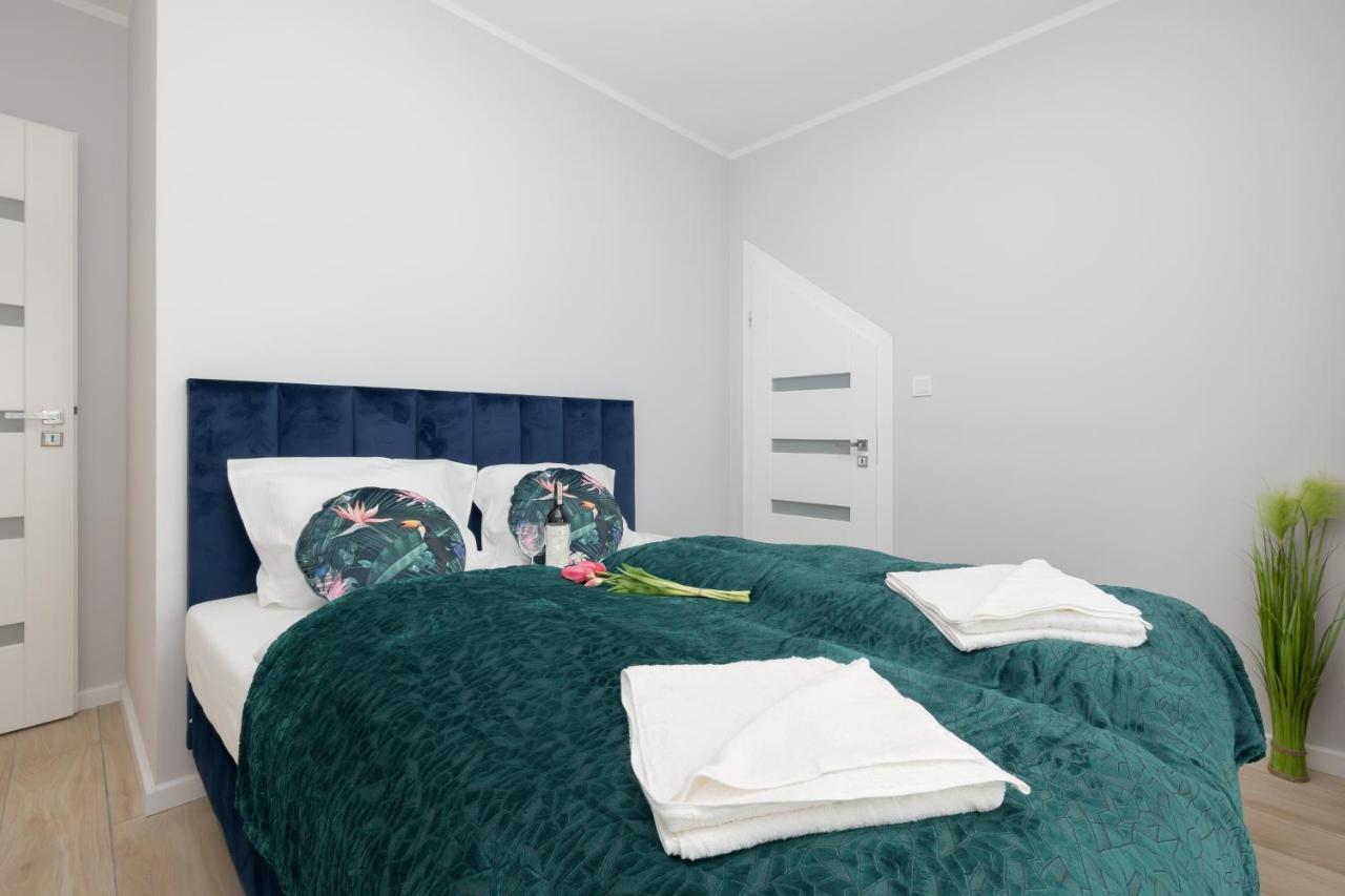 Little Laguna Apartments Sauna & Parking By Noclegi Renters ミエンジボジェ エクステリア 写真